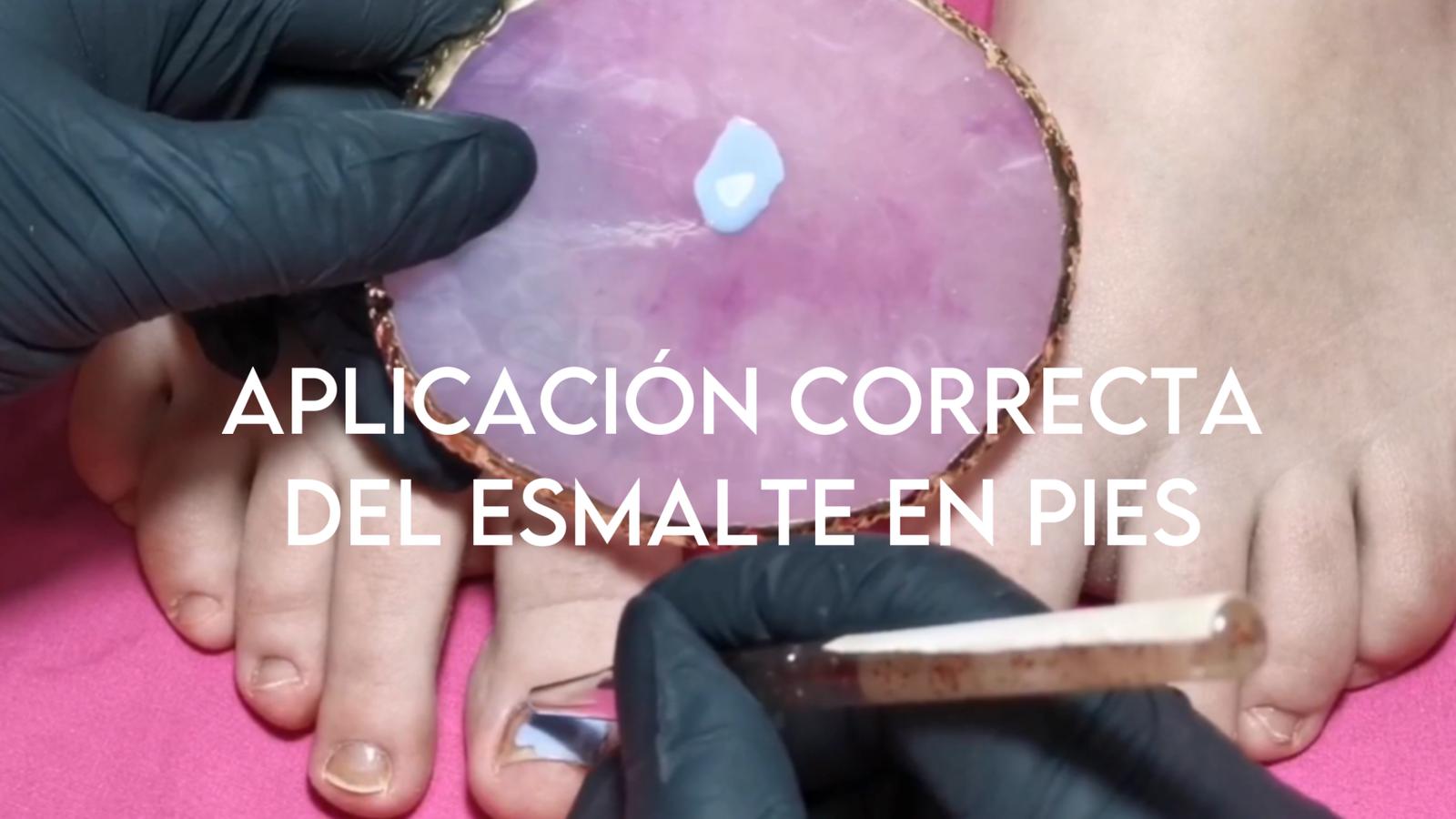 000030 CURSO APLICACIÓN CORRECTA DEL ESMALTE SEMIPERMANENTE EN PIES